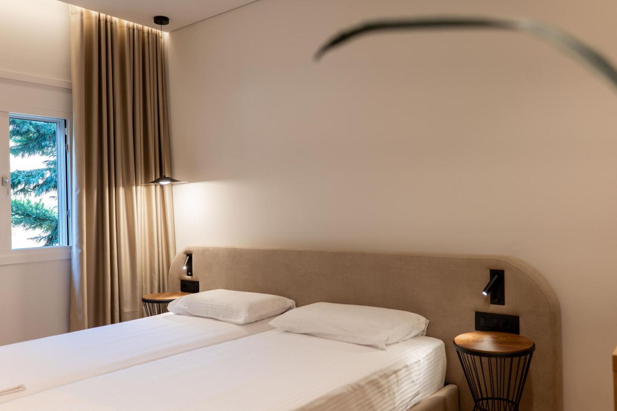Kamara Rooms Sarande Bilik gambar