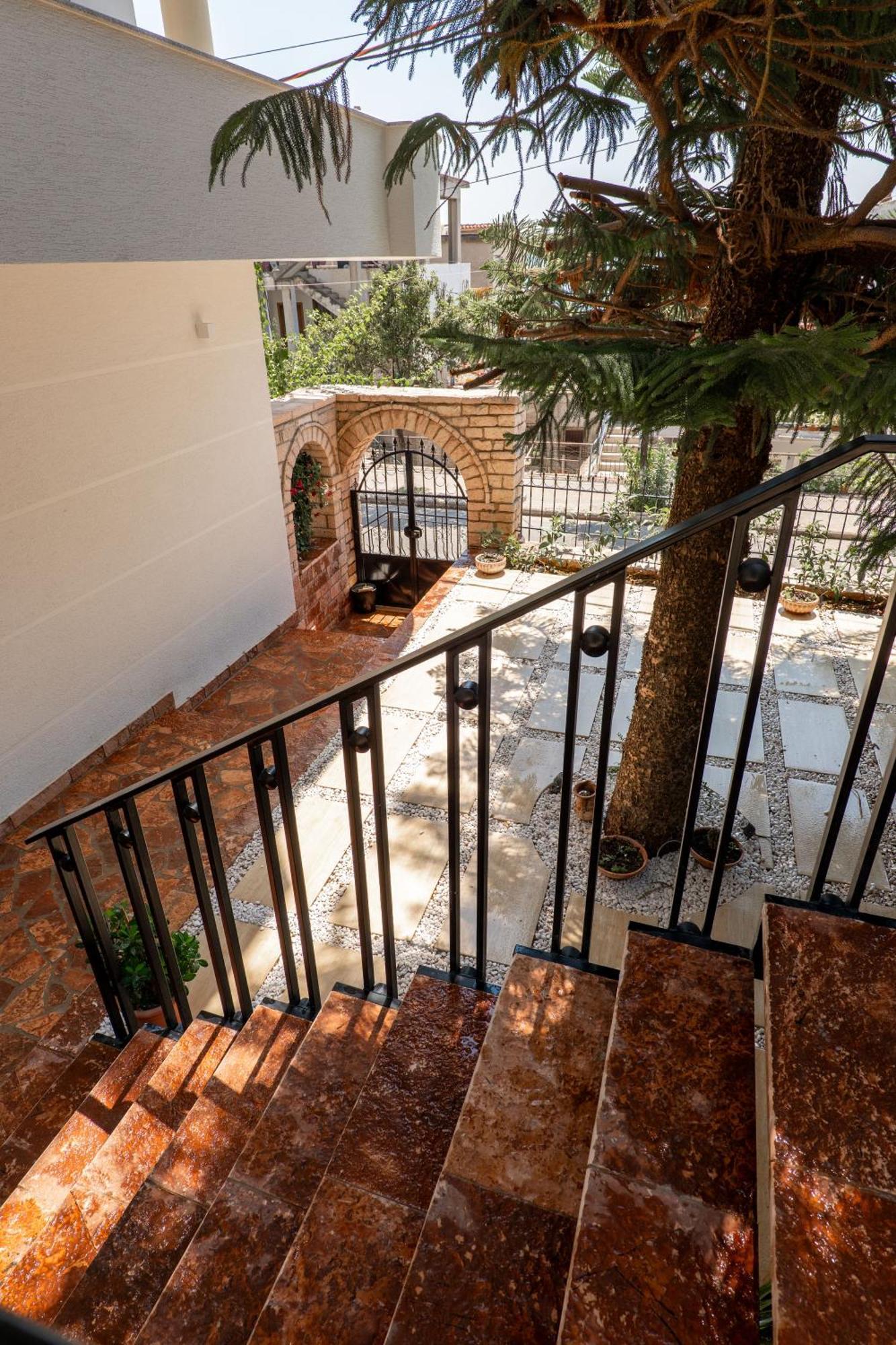 Kamara Rooms Sarande Luaran gambar